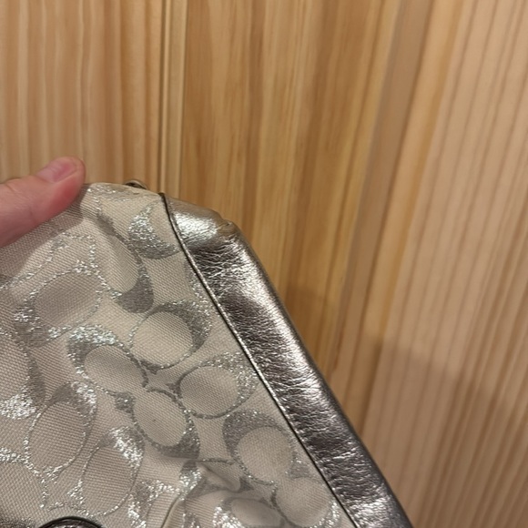 Coach signature silver sparkle - Picture 5 of 8